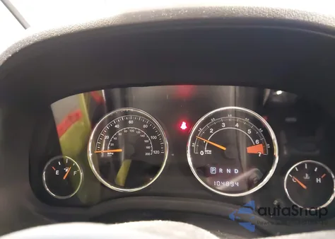 2016 Jeep Compass High Altitude Edition z USA, uszkodzony, nr VIN 1C4NJDEB9GD581652